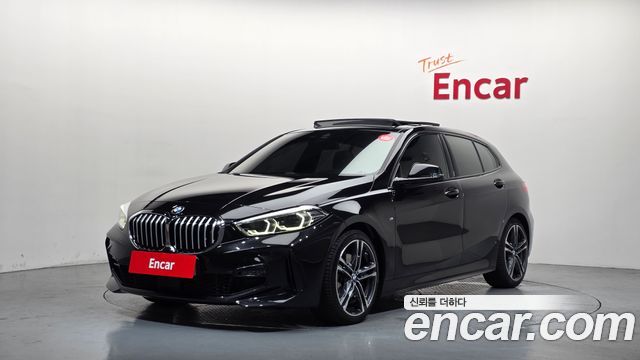 BMW 1 серии 2021