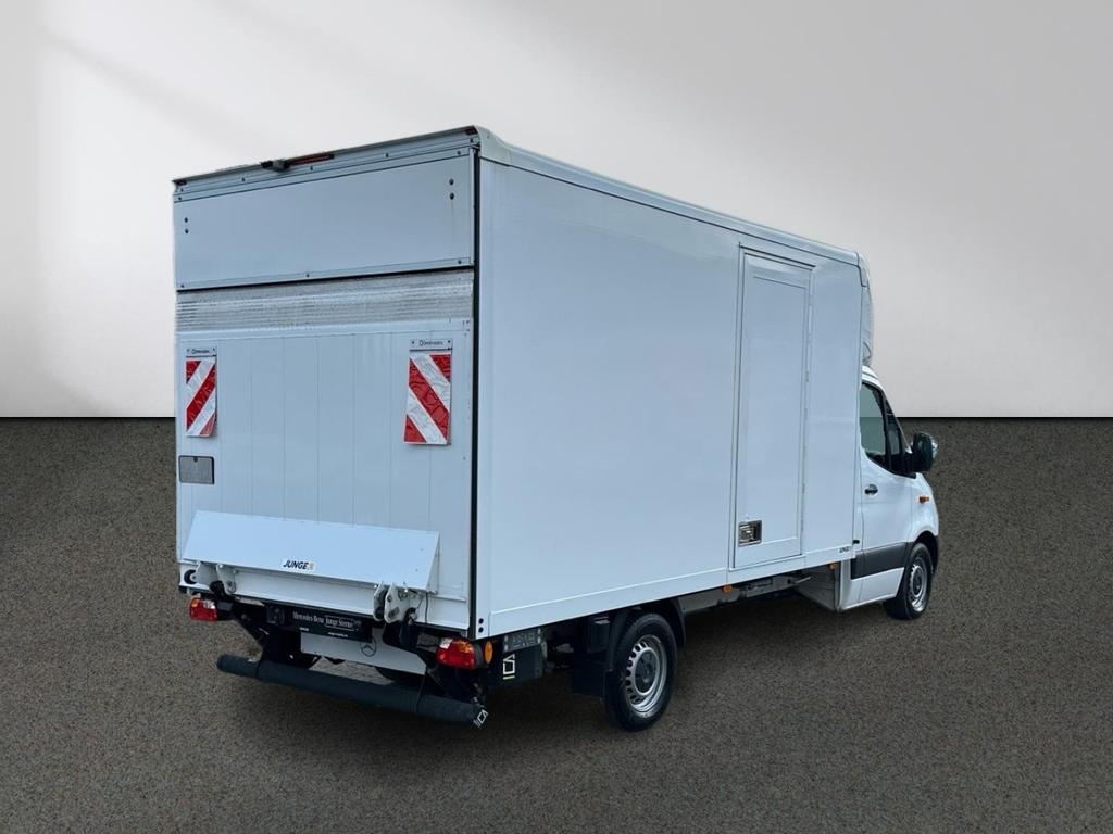 Mercedes-Benz SPRINTER 2025