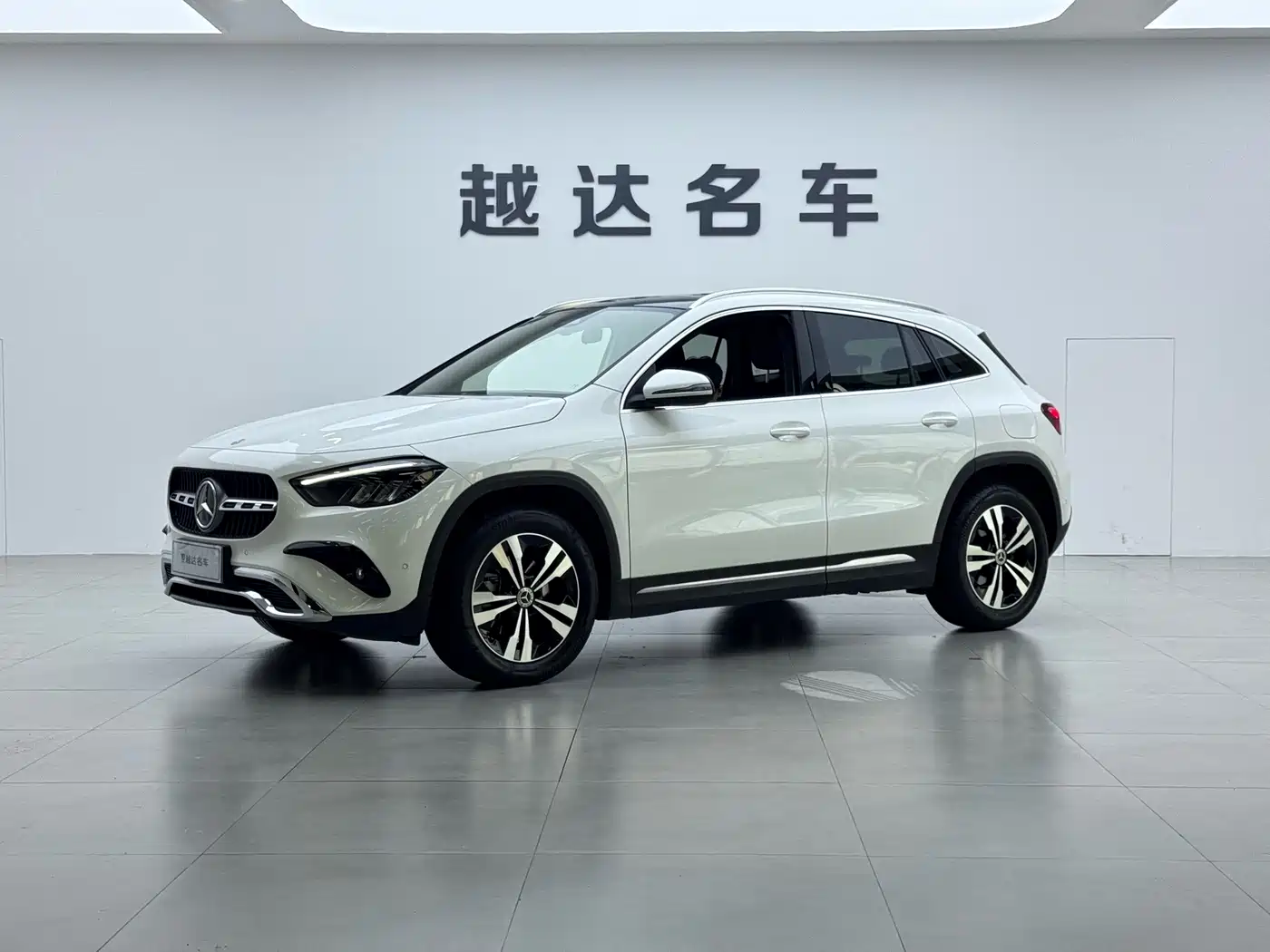 Mercedes-Benz GLA 2025