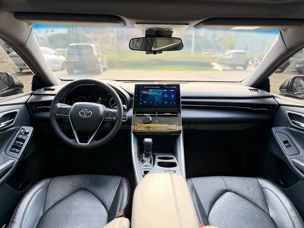 Toyota Avalon 2022