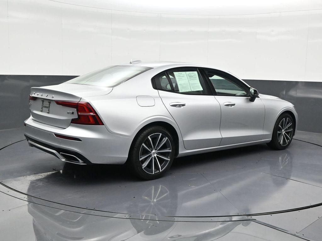 Volvo S60 2022