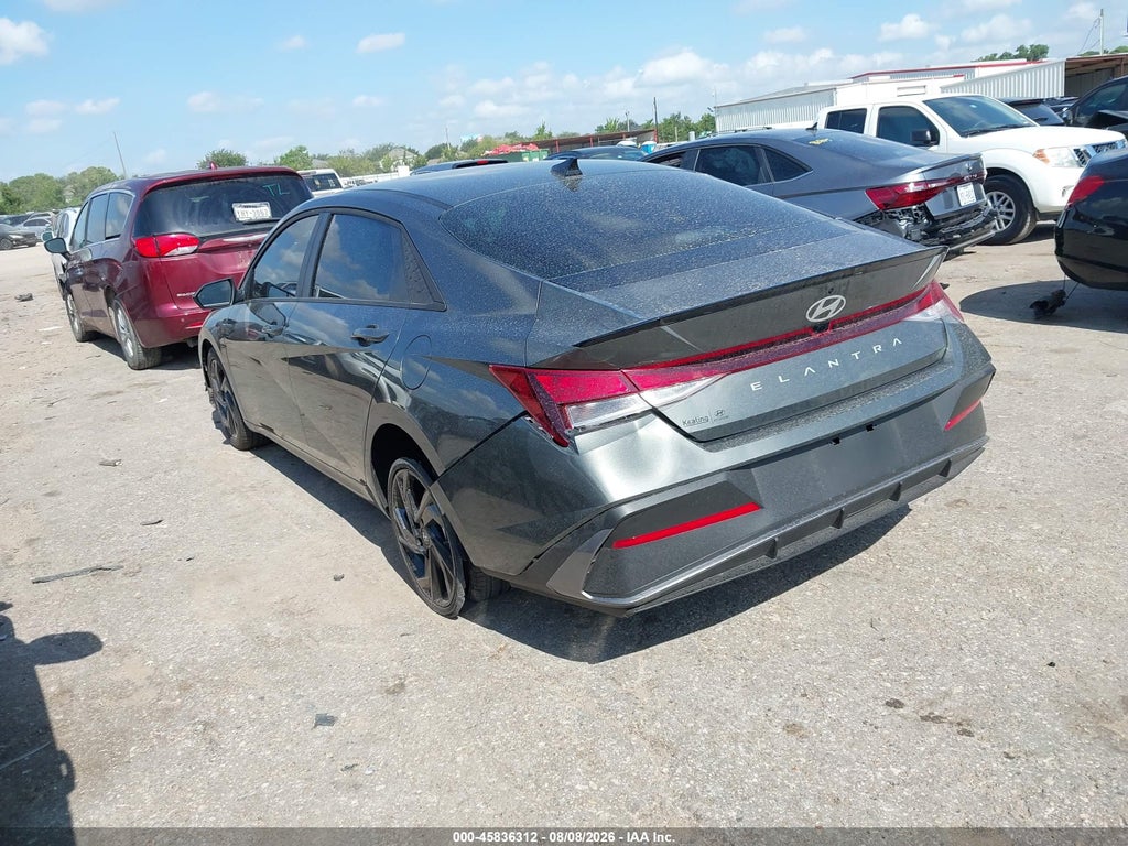 Hyundai Elantra 2026