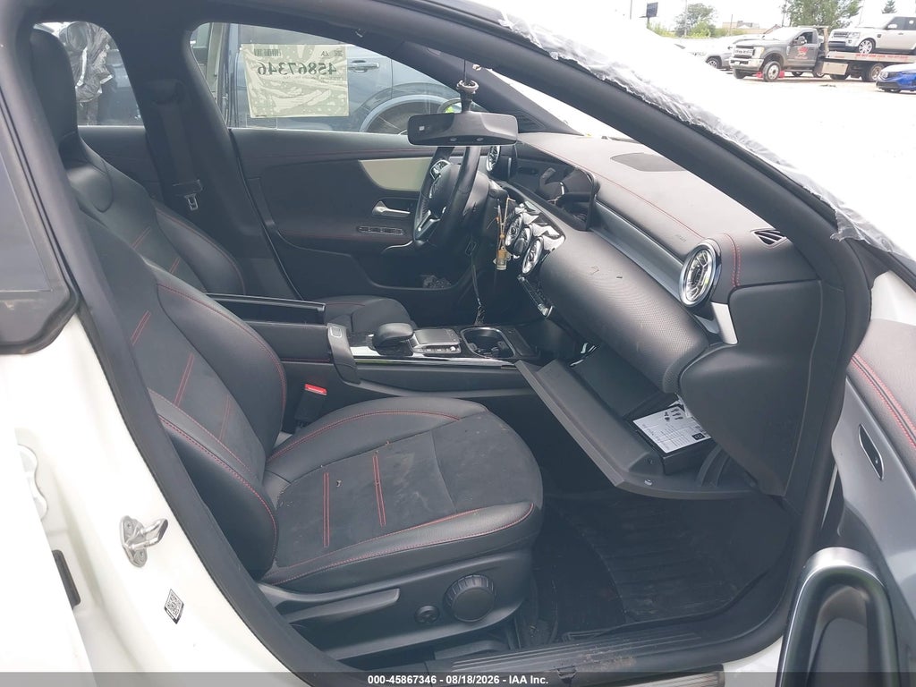 Mercedes-Benz CLA 2022