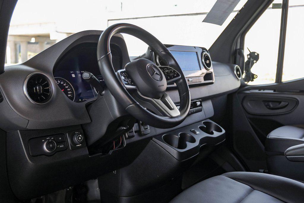 Mercedes-Benz S-Класс 2022