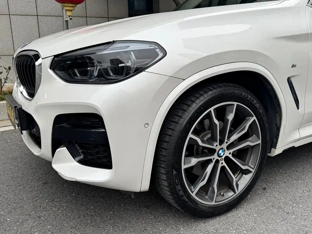 BMW X3 2021