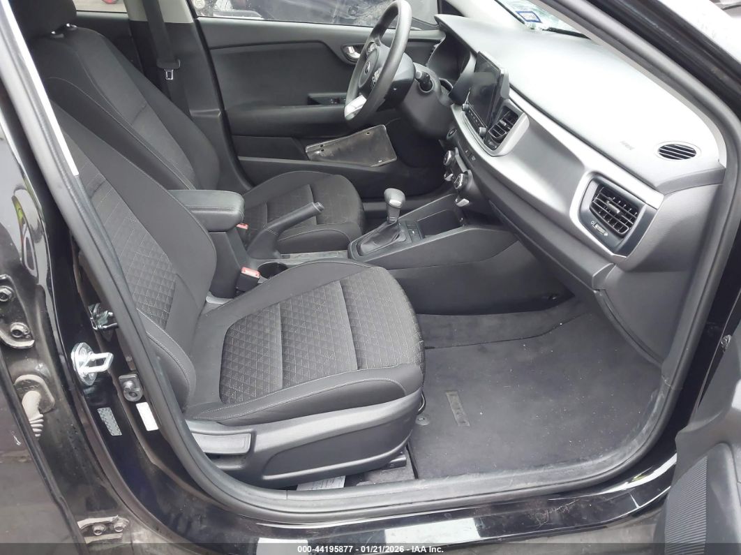 Kia Rio 2021