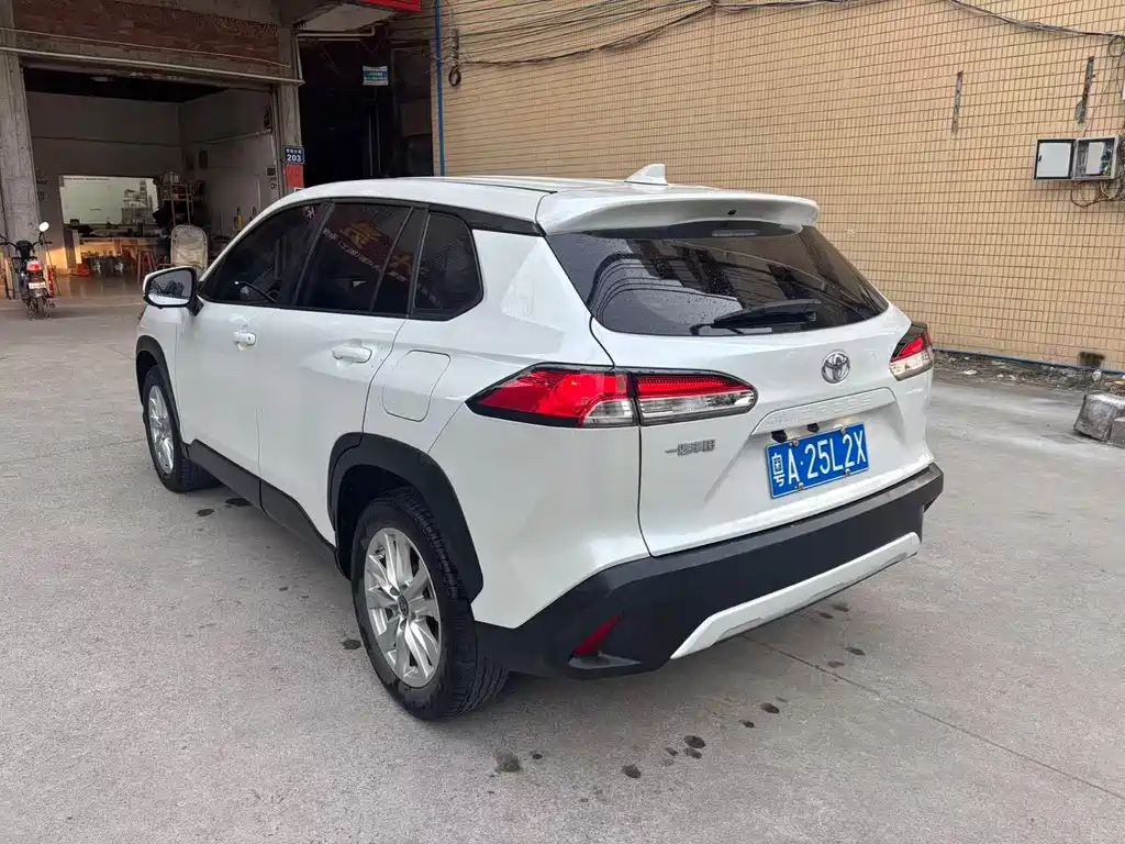 Toyota Corolla Cross 2023