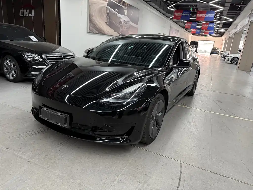 Tesla Model 3 2023