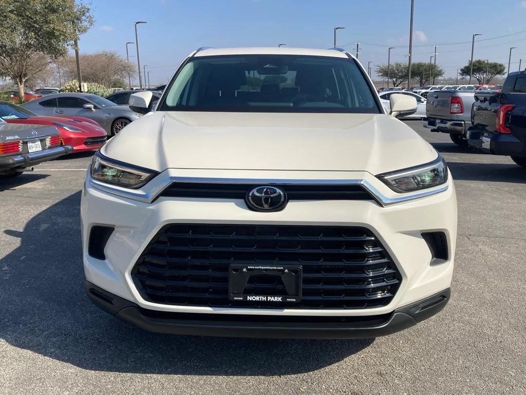 Toyota Grand Highlander 2024