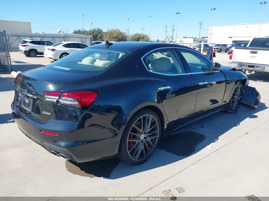 Maserati Ghibli 2022