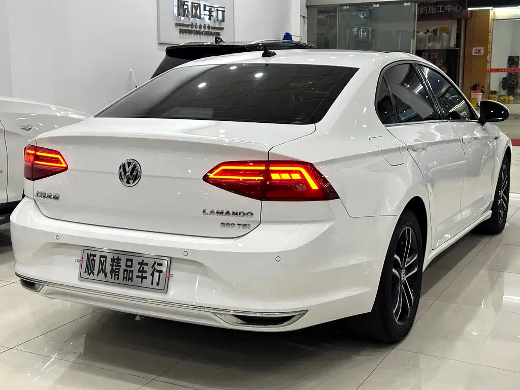 Volkswagen Lamando 2021