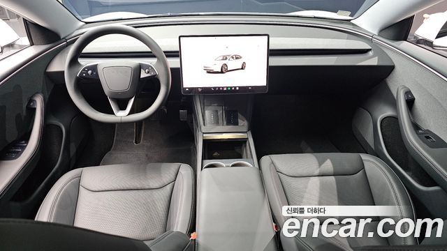 Tesla Model 3 2025