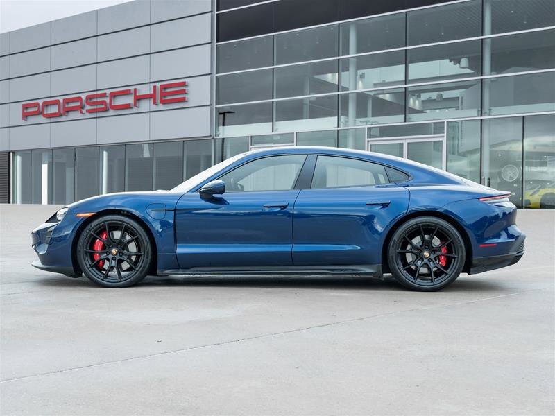 Porsche Taycan 2023