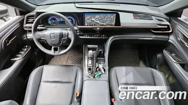 Toyota Crown 2024