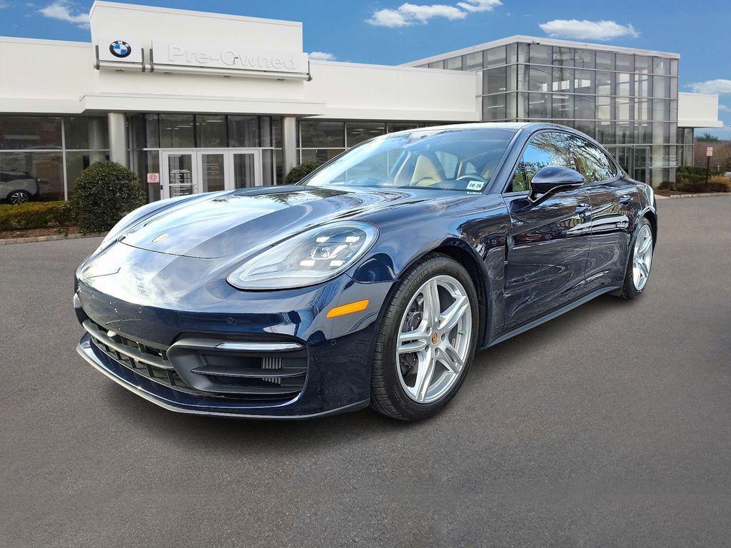 Porsche Panamera 2022