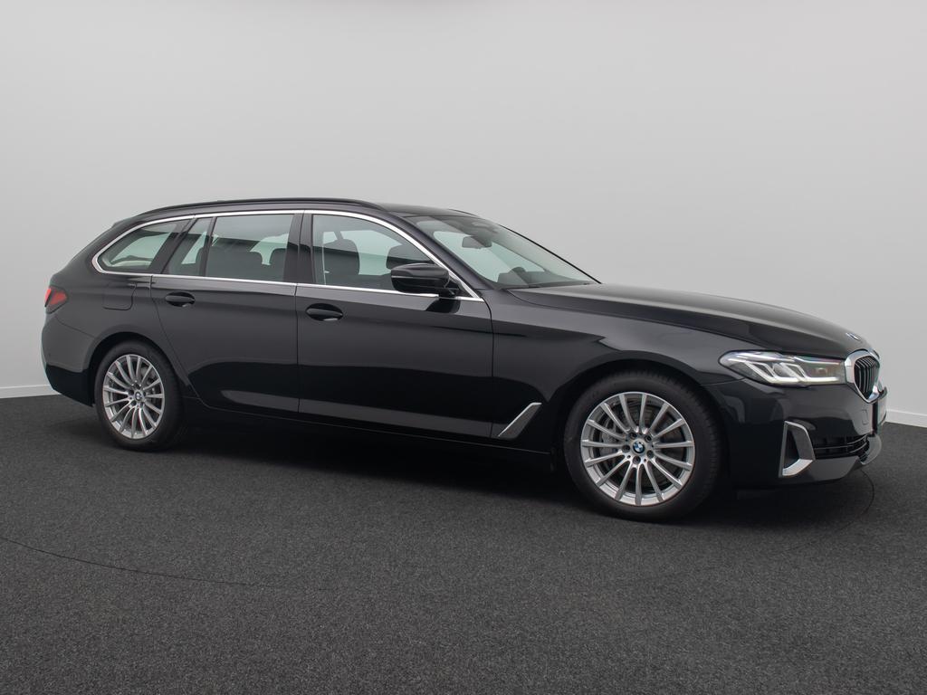 BMW 540 2022