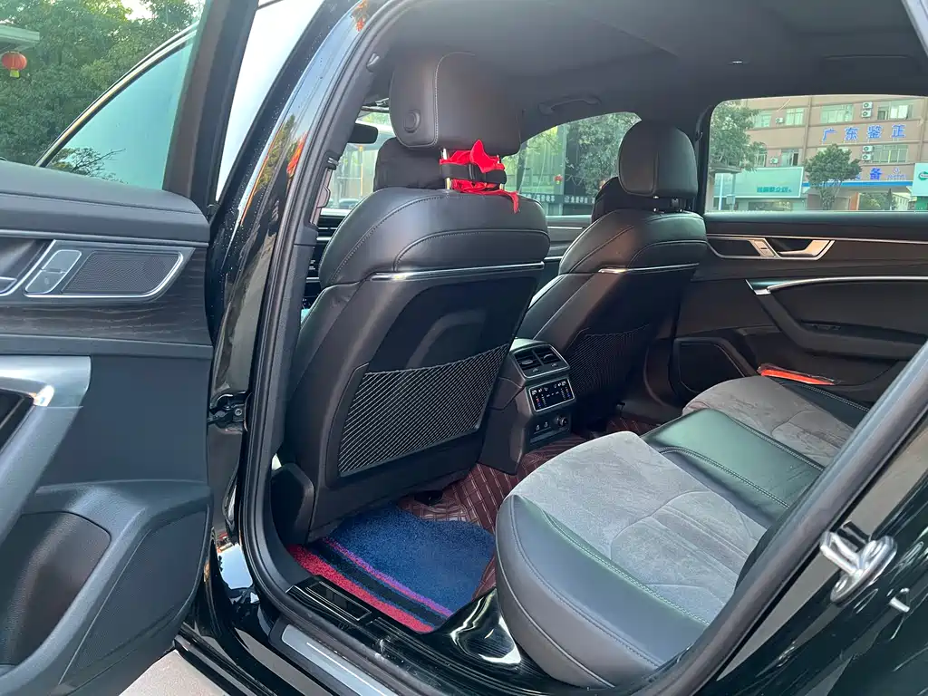 Audi A6 2024