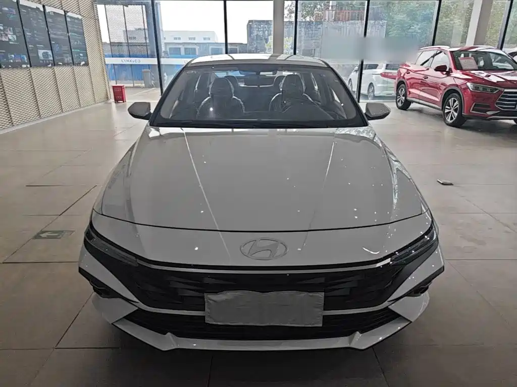 Hyundai Elantra 2026