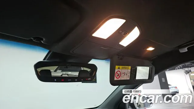 Hyundai Veloster 2021