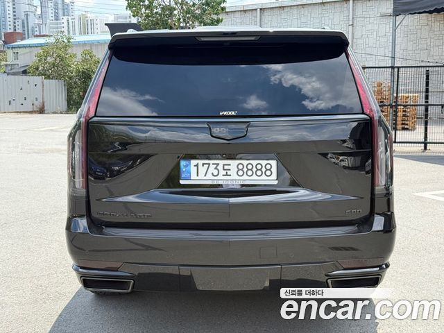 Cadillac Escalade 2023