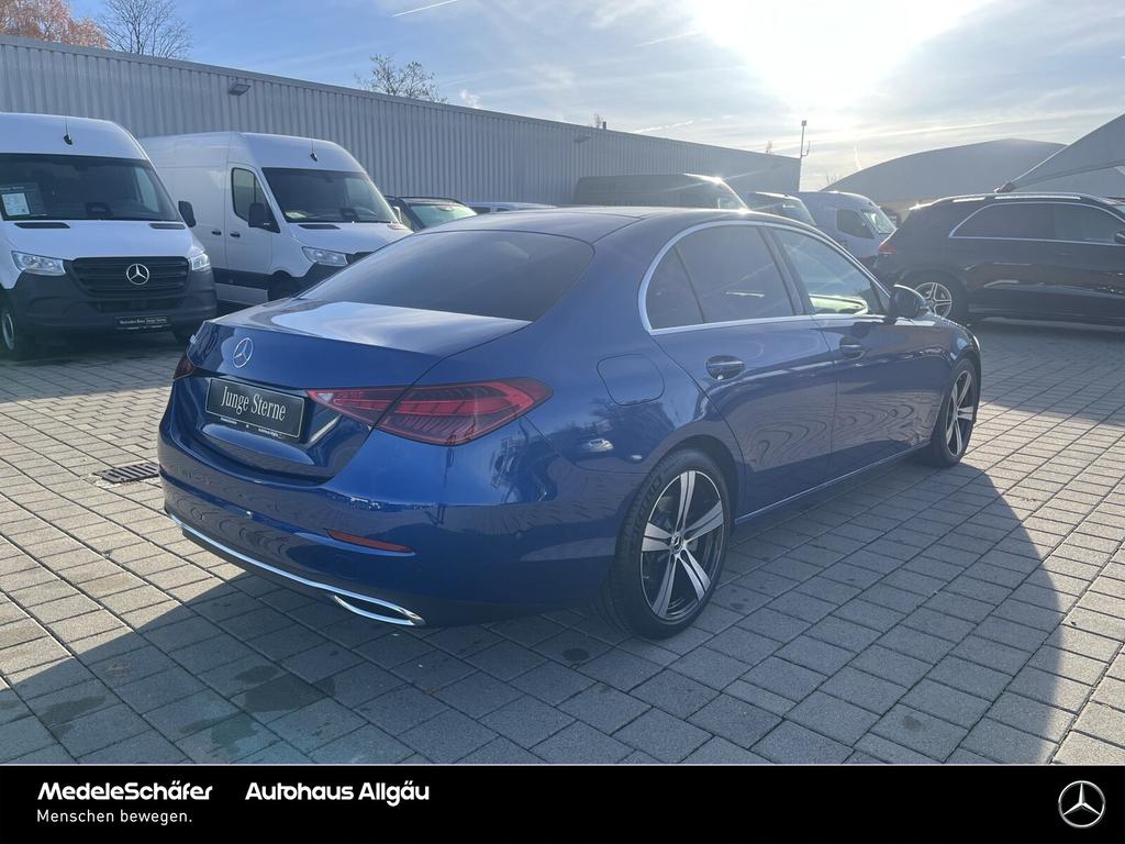 Mercedes-Benz C 300 2024