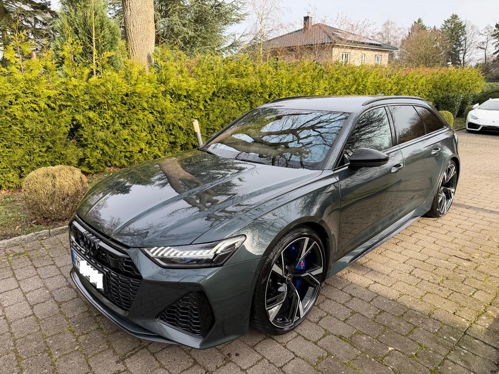 Audi RS6 2021