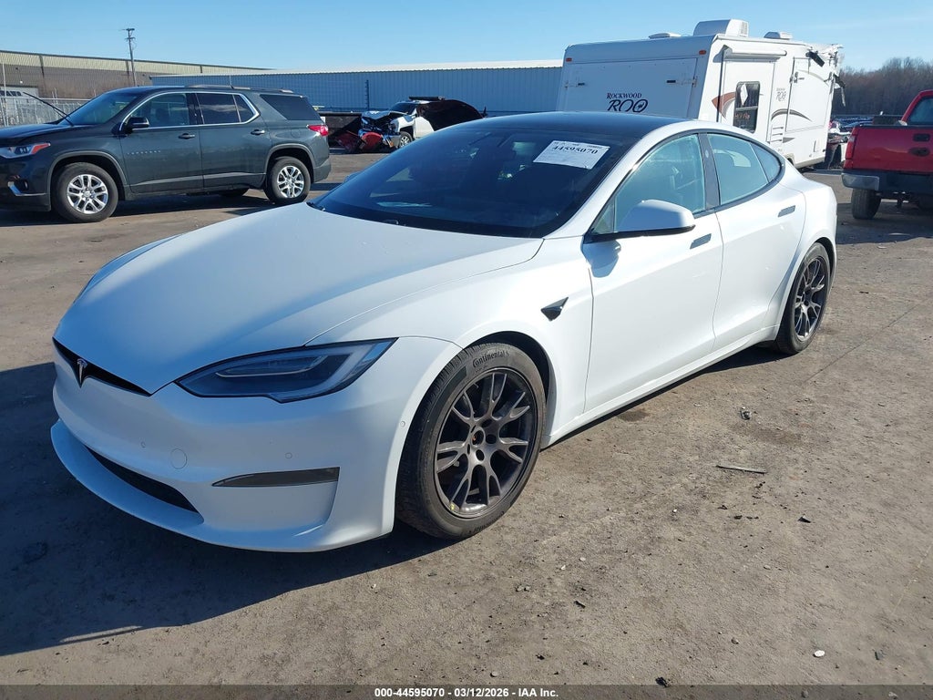 Tesla Model S 2021