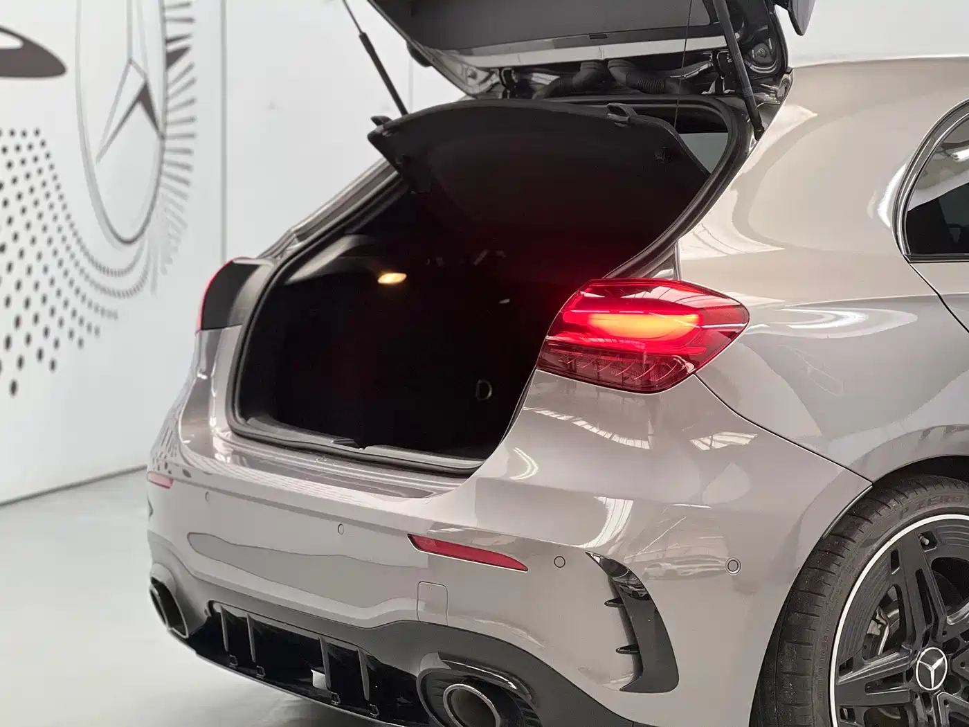 Mercedes-Benz A-Класс 2023