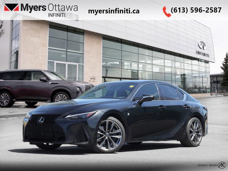 Lexus IS 2021