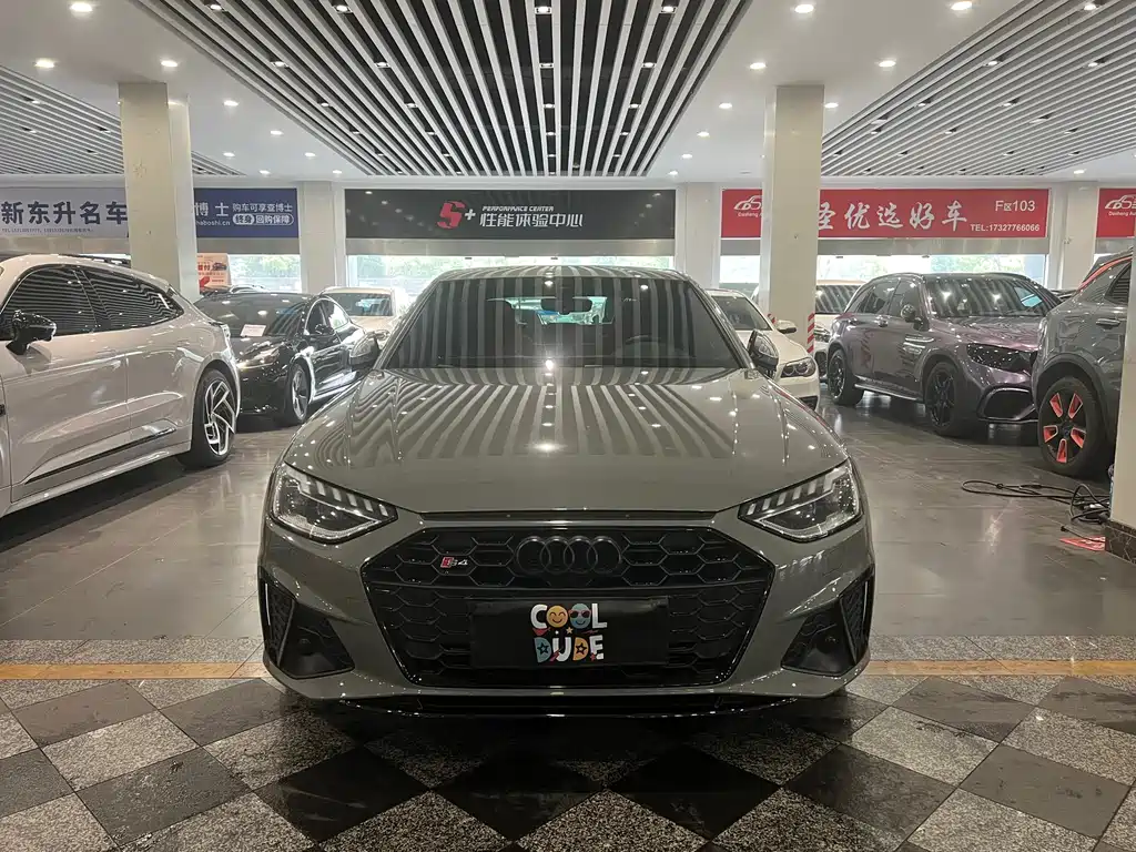 Audi S4 2023