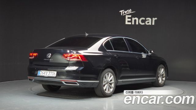 Volkswagen Passat 2021