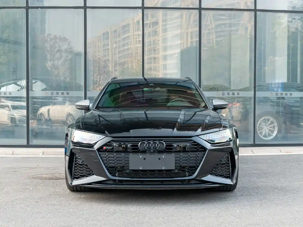 Audi RS 6 2023