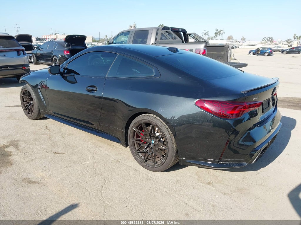 BMW M4 2025