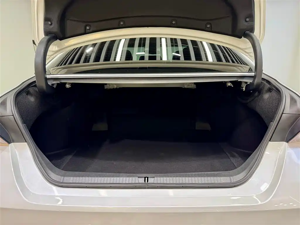 Toyota Avalon 2023