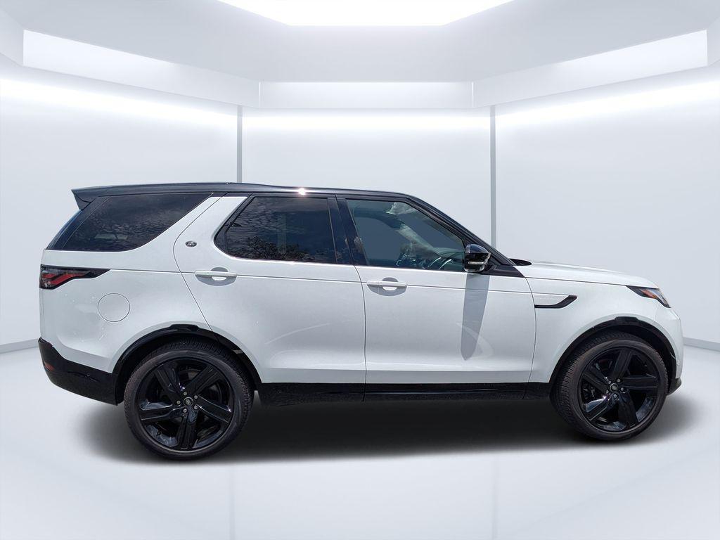 Land Rover Discovery 2025