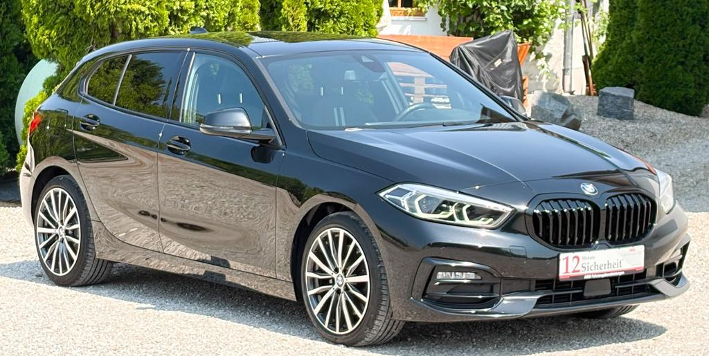 BMW 120 2021
