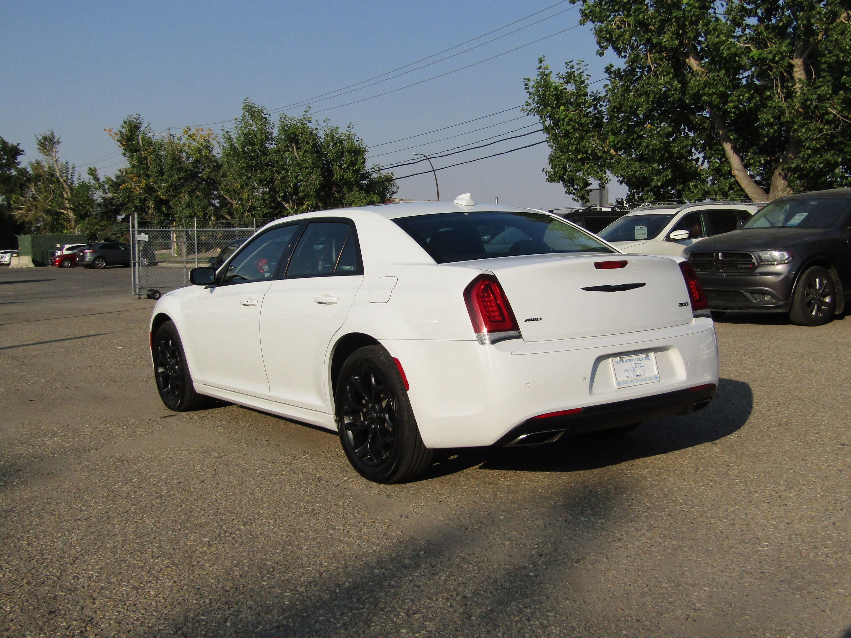 Chrysler 300 2023