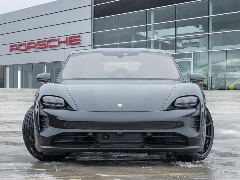 Porsche Taycan 2024