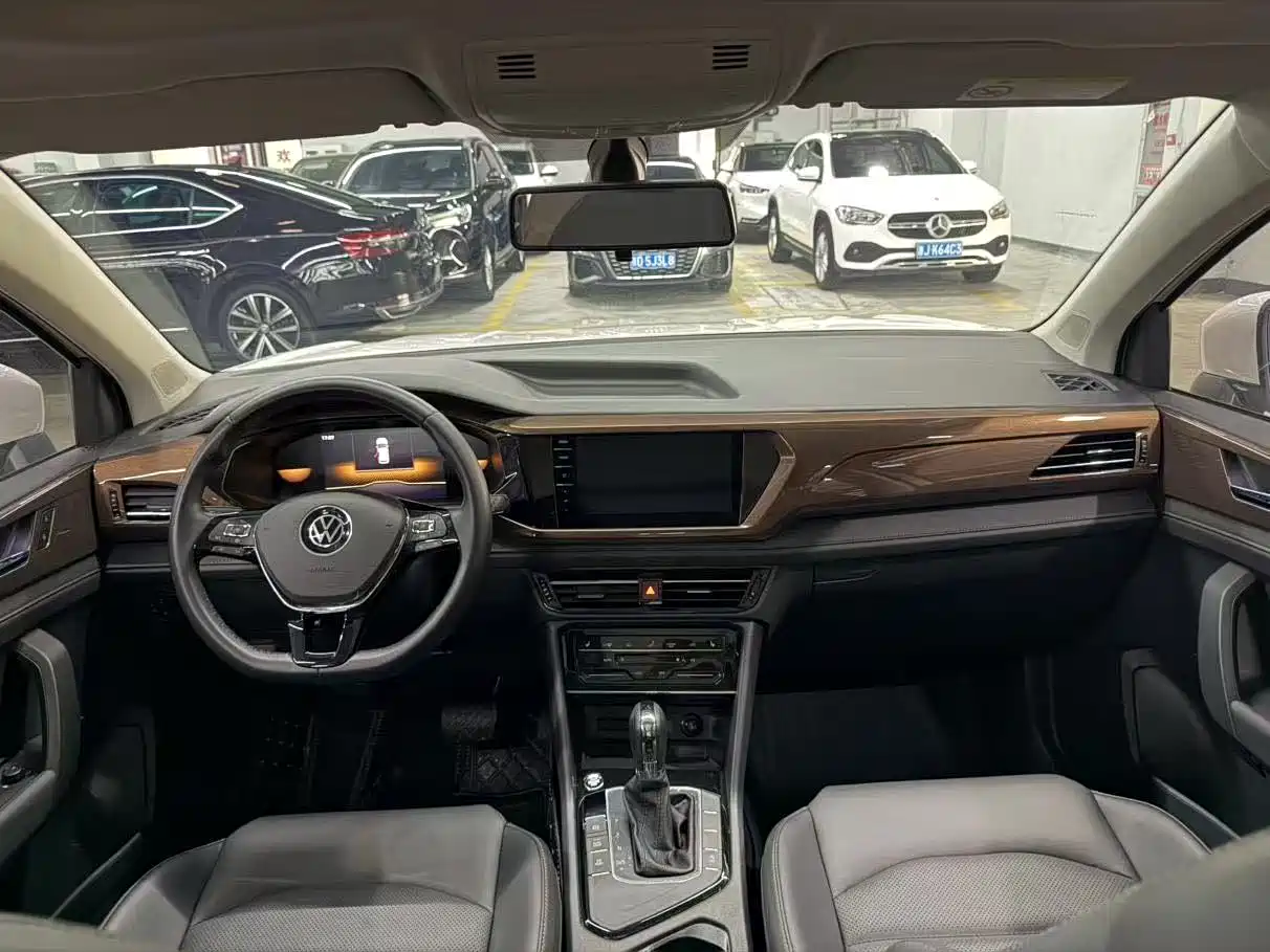 Volkswagen Tharu 2022
