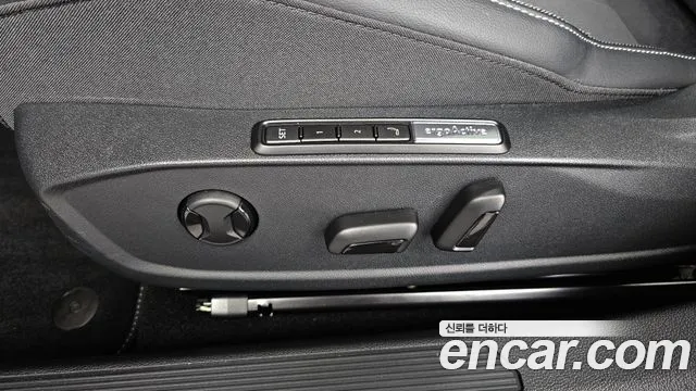 Volkswagen Golf 2025