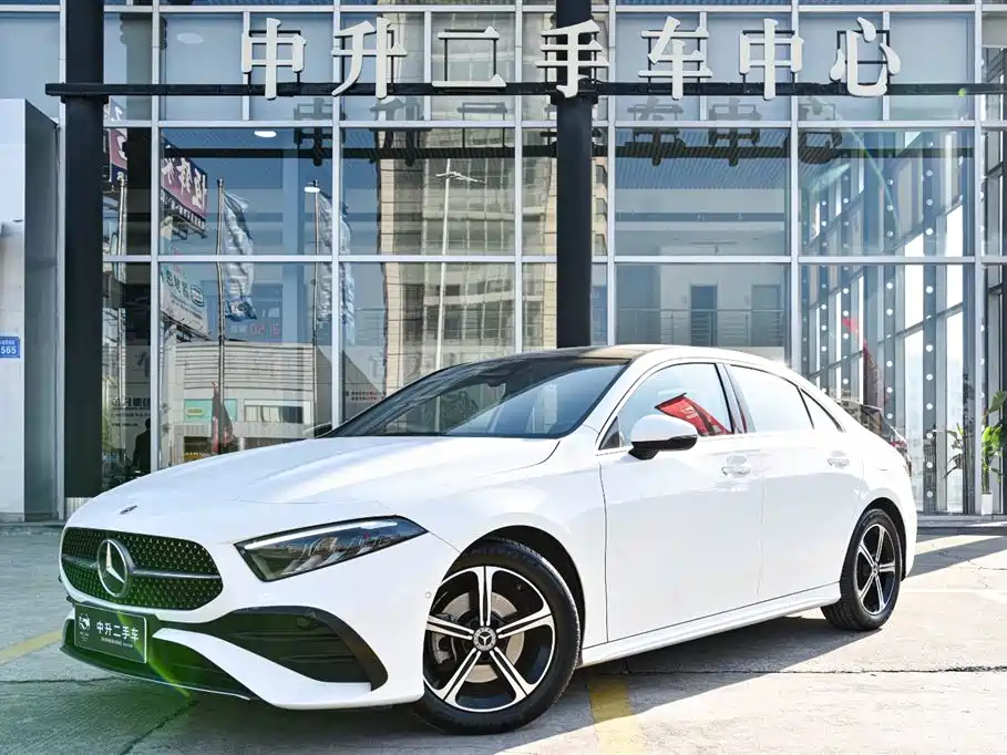 Mercedes-Benz A-Класс 2024