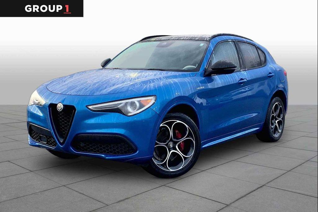 Alfa Romeo Stelvio 2023