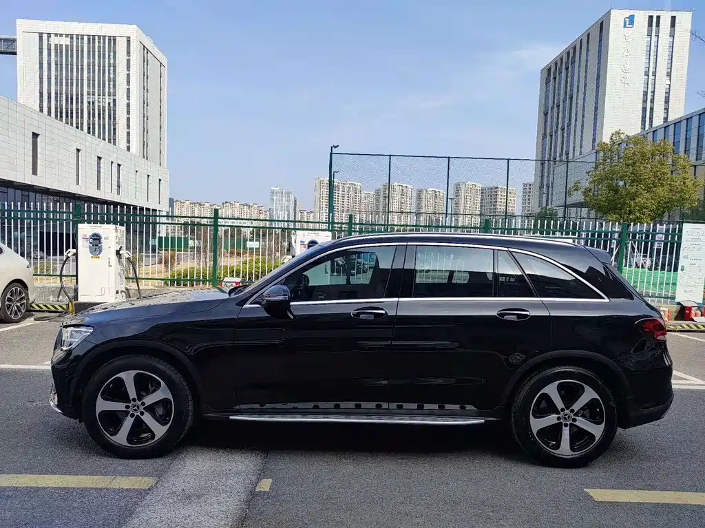 Mercedes-Benz GLC 2022