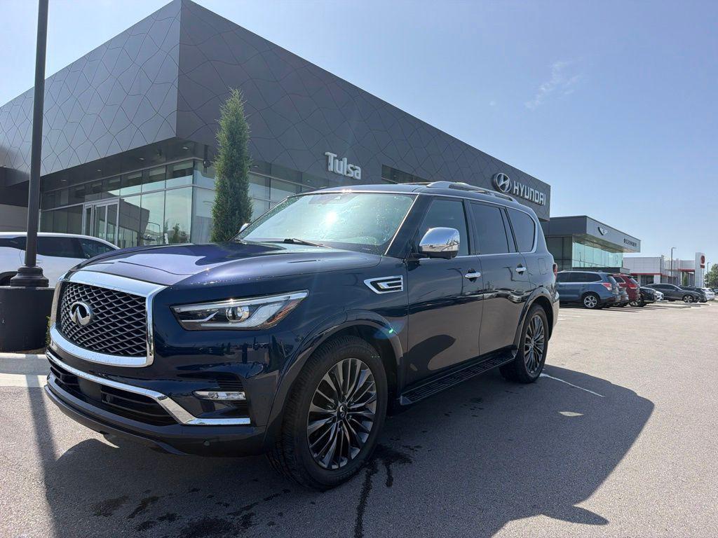 Infiniti QX80 2023