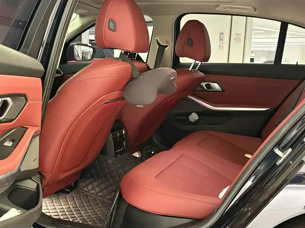BMW i3 2024