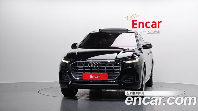 Audi Q8 2021