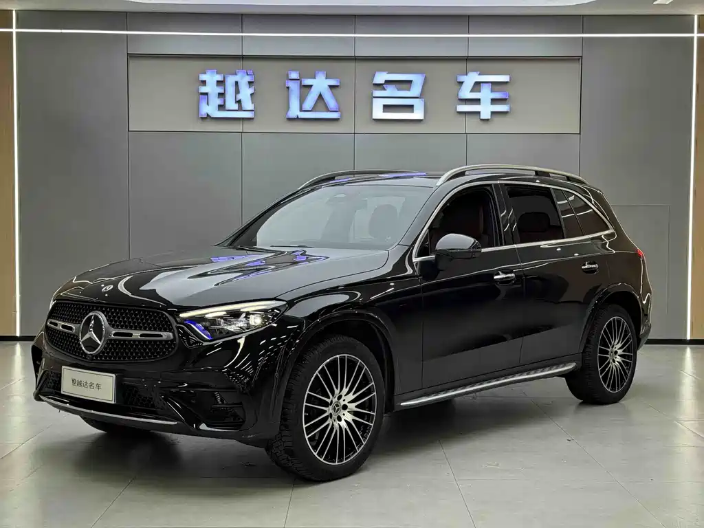 Mercedes-Benz GLC 2023