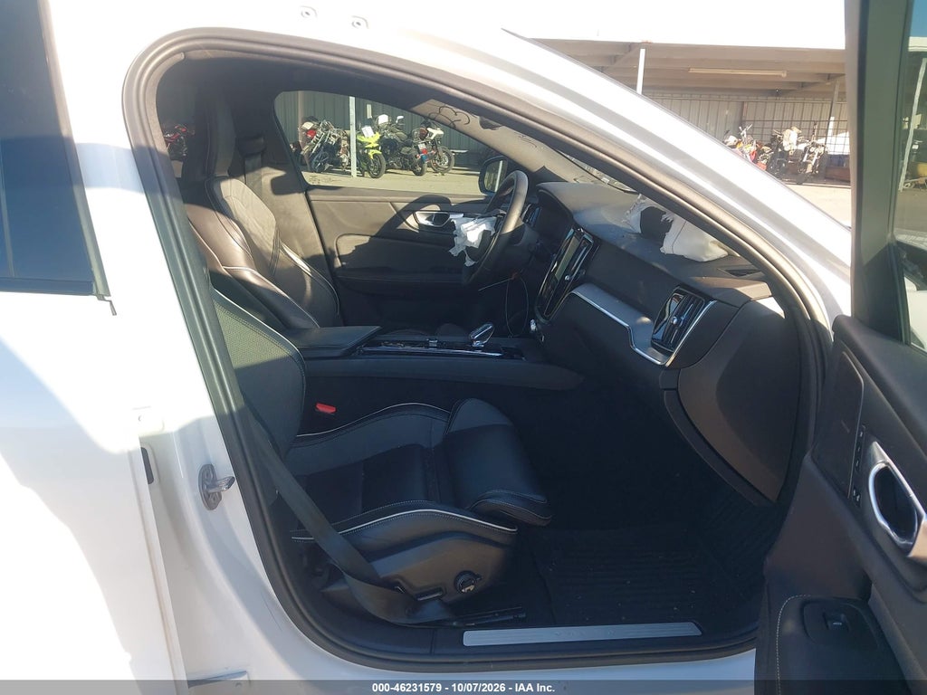 Volvo S60 2024