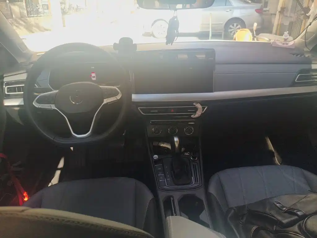 Volkswagen Lavida 2025