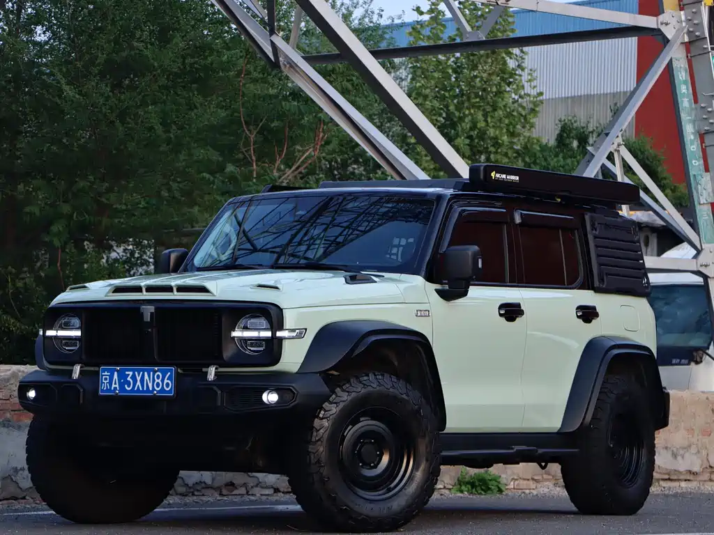 Tank 300 2022